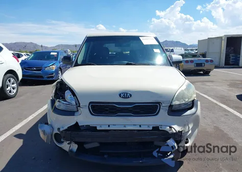 2013 Kia Soul + из США, поврежденный, VIN KNDJT2A67D7772809